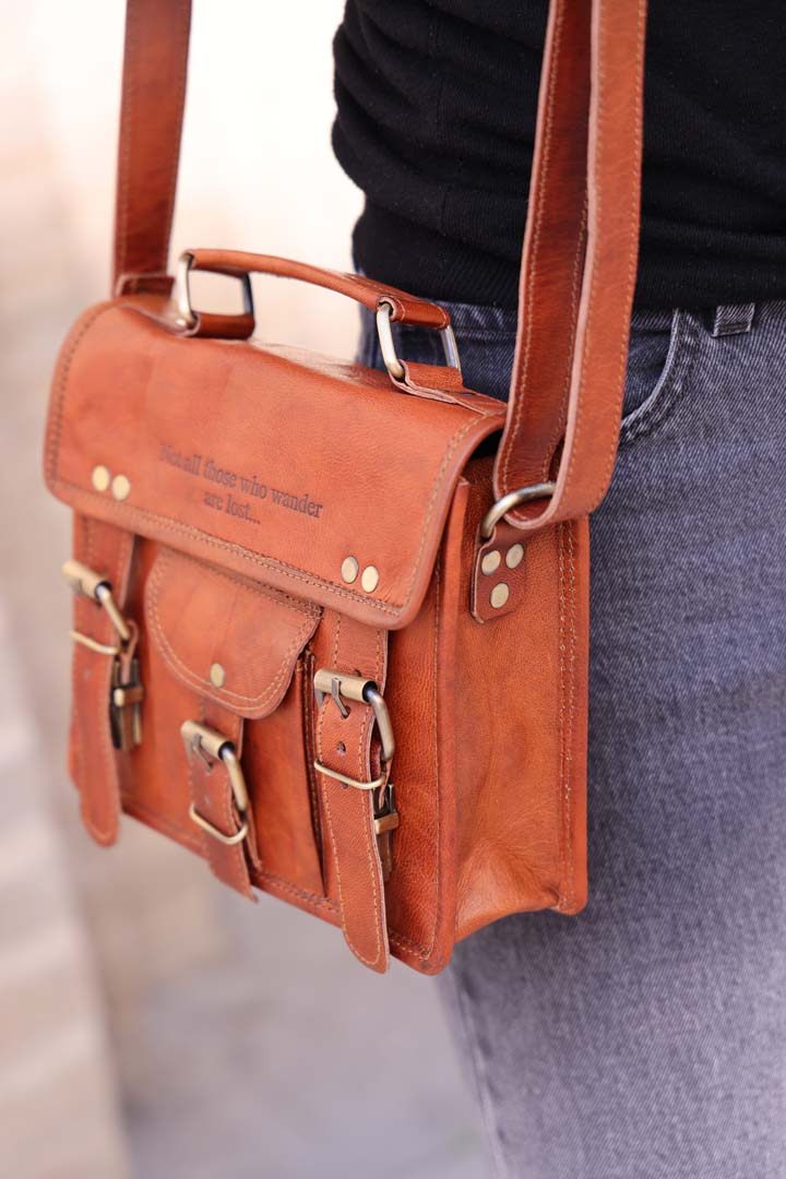 Small leather bag with beautiful quote - Image 2