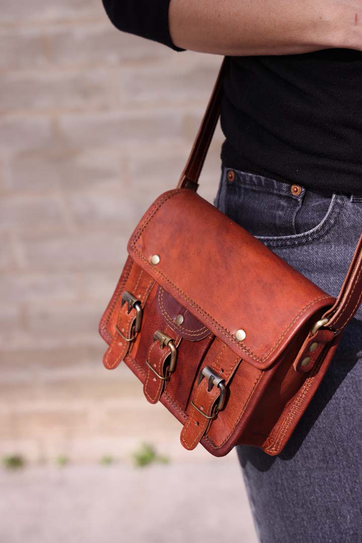 Mini Leather bag with pocket - Image 8