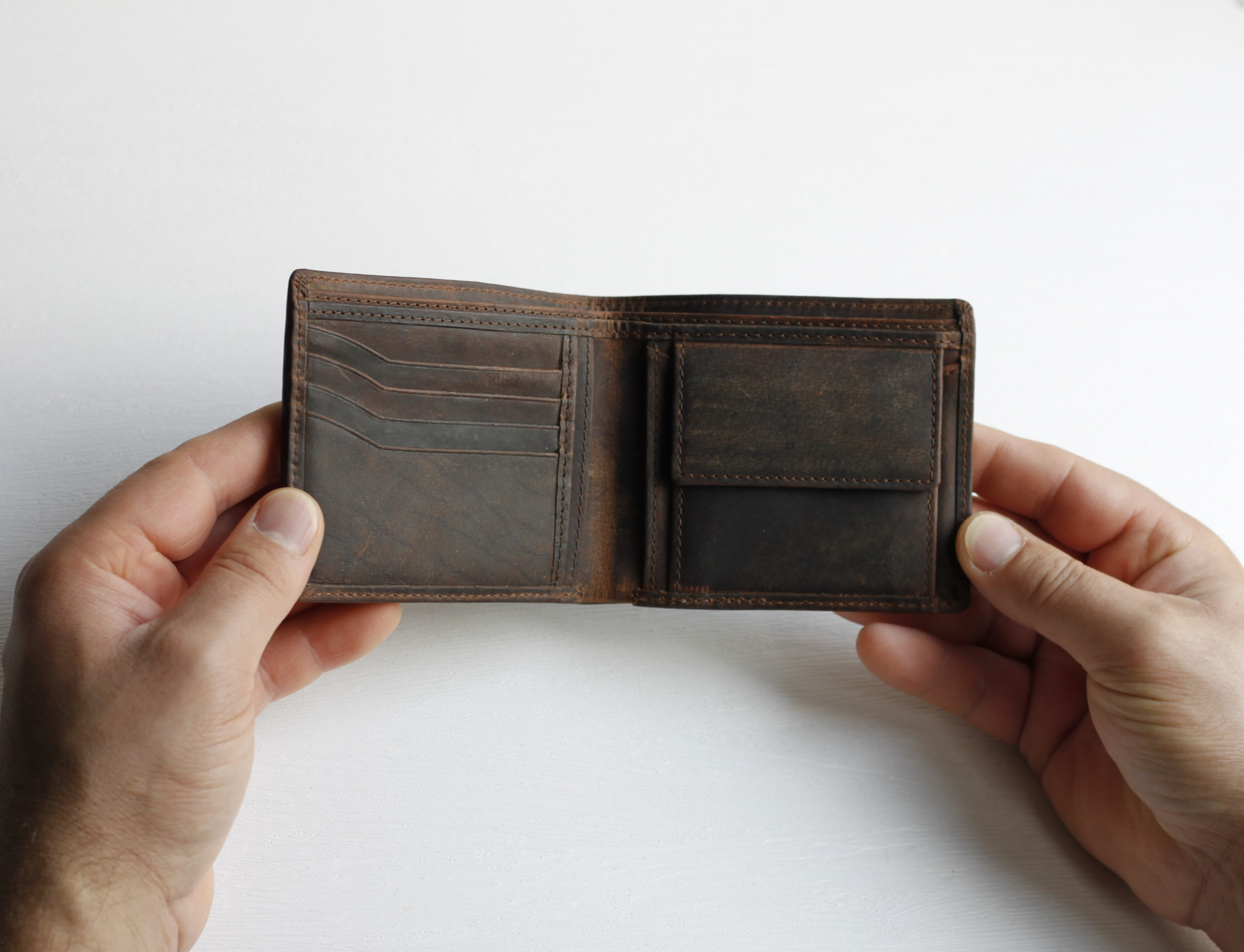 Personalised Buffalo leather wallet - Image 5